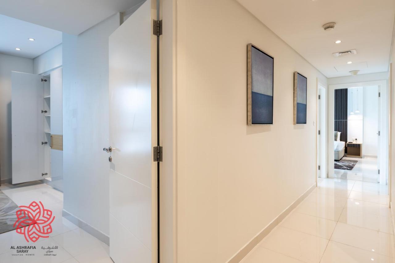 Alashrafia Saray- Waterfront 3 Bdr Business Bay * Dubai